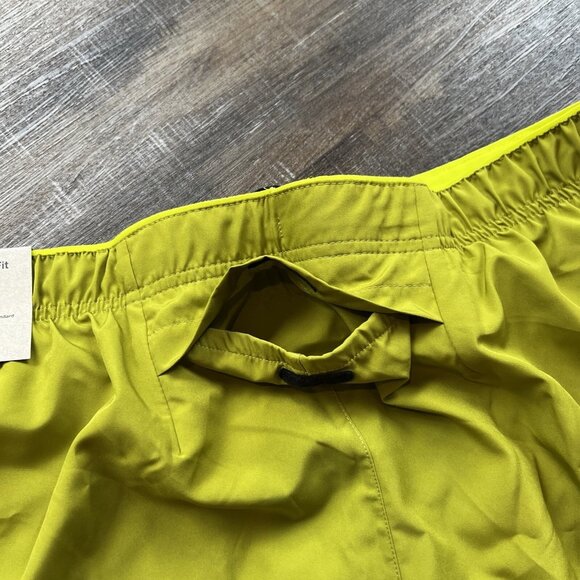 Nike Shorts Large Mens Challenger Dri Fit 7" Moss Green Brief Lined $40 - Picture 7 of 12